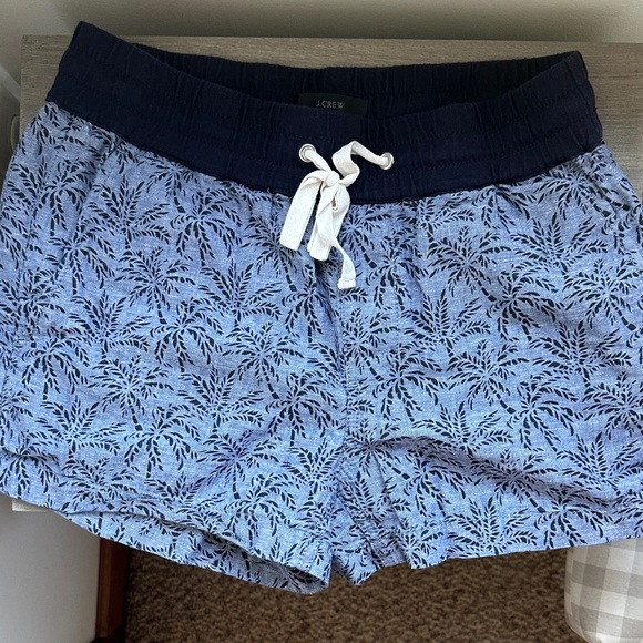 J. Crew Women's Navy and Light Blue Palm Print Athletic Shorts - Picture 1 of 3